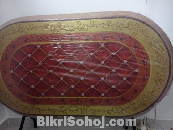 টেবিল ও চেয়ার